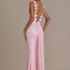 Ariette Premium – sukienka Maxi z ozdobami i odkrytymi plecami w kolorze jasnoróżowym Ariette Premium – sukienka Maxi z ozdobami i odkrytymi plecami w kolorze jasnoróżowym