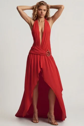 Asymetryczna sukienka Maxi Oliana z wiązaniem na szyi w kolorze chili red Asymetryczna sukienka Maxi Oliana z wiązaniem na szyi w kolorze chili red