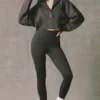 Bawełniana bluza z jerseyu z efektem sprania kwasem, w kolorze popielatym Bawełniana bluza z jerseyu z efektem sprania kwasem, w kolorze popielatym