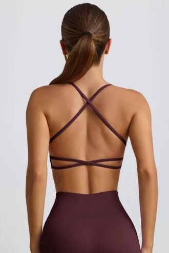 Bezszwowy biustonosz sportowy Super Sculpt z odkrytymi plecami w kolorze bordowym Bezszwowy biustonosz sportowy Super Sculpt z odkrytymi plecami w kolorze bordowym