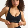 Bezszwowy stanik sportowy Super Sculpt z krzyżującymi się ramiączkami na plecach w kolorze czarnym Bezszwowy stanik sportowy Super Sculpt z krzyżującymi się ramiączkami na plecach w kolorze czarnym
