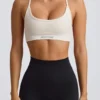 Bezszwowy stanik sportowy Super Sculpt z odkrytymi plecami w kolorze białym Bezszwowy stanik sportowy Super Sculpt z odkrytymi plecami w kolorze białym
