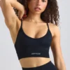 Bezszwowy stanik sportowy Super Sculpt z okrągłym dekoltem w kolorze czarnym Bezszwowy stanik sportowy Super Sculpt z okrągłym dekoltem w kolorze czarnym