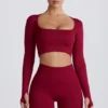 Bezszwowy top z długim rękawem Super Sculpt w kolorze bordowym Bezszwowy top z długim rękawem Super Sculpt w kolorze bordowym
