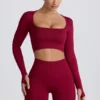 Bezszwowy top z długim rękawem Super Sculpt w kolorze bordowym Bezszwowy top z długim rękawem Super Sculpt w kolorze bordowym