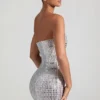 Biała sukienka bandeau Aurora z ozdobami Biała sukienka bandeau Aurora z ozdobami