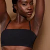 Biustonosz bandeau Intimates z miękkiej siateczki w kolorze czarnym Biustonosz bandeau Intimates z miękkiej siateczki w kolorze czarnym