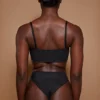 Biustonosz bandeau Intimates z miękkiej siateczki w kolorze czarnym Biustonosz bandeau Intimates z miękkiej siateczki w kolorze czarnym
