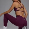 Biustonosz sportowy Define Luxe Multiway z odkrytymi plecami w kolorze Grape Biustonosz sportowy Define Luxe Multiway z odkrytymi plecami w kolorze Grape