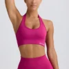 Biustonosz sportowy Define Luxe z wiązaniem na szyi w kolorze Berry Biustonosz sportowy Define Luxe z wiązaniem na szyi w kolorze Berry