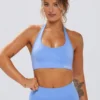 Biustonosz sportowy Define Luxe z wiązaniem na szyi w kolorze jasnoniebieskim Biustonosz sportowy Define Luxe z wiązaniem na szyi w kolorze jasnoniebieskim