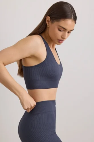 Biustonosz sportowy FlexiRib z tyłem typu racerback w kolorze indygo-łupkowym Biustonosz sportowy FlexiRib z tyłem typu racerback w kolorze indygo-łupkowym