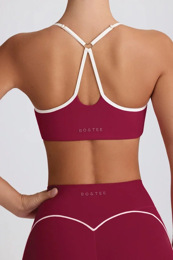 Biustonosz sportowy Soft Active z dekoltem w kształcie serca w kolorze bordowym Biustonosz sportowy Soft Active z dekoltem w kształcie serca w kolorze bordowym