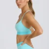 Biustonosz sportowy Soft Active z krzyżującymi się ramiączkami w kolorze aqua Biustonosz sportowy Soft Active z krzyżującymi się ramiączkami w kolorze aqua