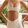 Biustonosz sportowy Soft Active z tyłem typu racerback w kolorze kremowym Biustonosz sportowy Soft Active z tyłem typu racerback w kolorze kremowym