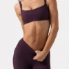 Biustonosz sportowy Soft Active z wykończeniem szwów w kolorze śliwkowym Biustonosz sportowy Soft Active z wykończeniem szwów w kolorze śliwkowym