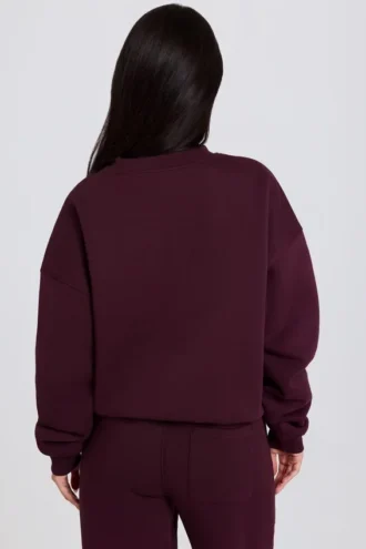 Bluza oversize z okrągłym dekoltem w kolorze bordowym Bluza oversize z okrągłym dekoltem w kolorze bordowym