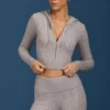 Bluza z kapturem w splocie warkoczowym z zamkiem w kolorze szarym melanżowym Bluza z kapturem w splocie warkoczowym z zamkiem w kolorze szarym melanżowym
