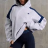 Bluza z kapturem z bawełnianego polaru w kolorze szarym melanżowym Bluza z kapturem z bawełnianego polaru w kolorze szarym melanżowym