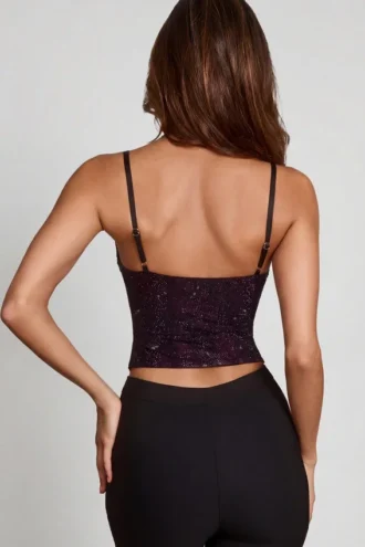 Bluzka z ozdobnym dekoltem typu peekaboo i golfem Armelia w fioletowym wzorze wężowym Bluzka z ozdobnym dekoltem typu peekaboo i golfem Armelia w fioletowym wzorze wężowym