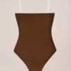 Body bez ramiączek Intimates w kolorze kasztanowym Body bez ramiączek Intimates w kolorze kasztanowym