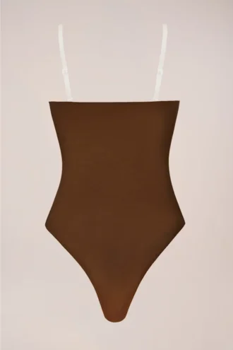 Body bez ramiączek Intimates w kolorze kasztanowym Body bez ramiączek Intimates w kolorze kasztanowym
