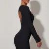 Czarna sukienka bodycon Adelia z wycięciem w kształcie serca