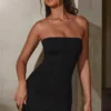 Czarna sukienka Brielle z dekoltem bandeau Czarna sukienka Brielle z dekoltem bandeau