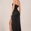 Czarna sukienka Maxi z drapowanym stanikiem typu bandeau sięgająca do połowy uda Czarna sukienka Maxi z drapowanym stanikiem typu bandeau sięgająca do połowy uda