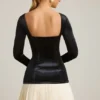 Czarna sukienka Mini Darline z plisowanym gorsetem Czarna sukienka Mini Darline z plisowanym gorsetem