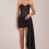 Czarna sukienka Mini Norah z wiązanym gorsetem typu bandeau Czarna sukienka Mini Norah z wiązanym gorsetem typu bandeau