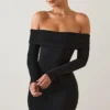 Czarna sukienka mini Oriana z odkrytymi ramionami z modalu Czarna sukienka mini Oriana z odkrytymi ramionami z modalu