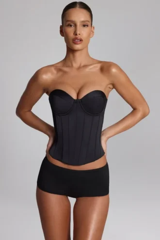 Czarne szorty Sabrine Slinky Jersey Low-Rise Czarne szorty Sabrine Slinky Jersey Low-Rise
