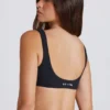 Czarny biustonosz sportowy Soft Active z skręconym przodem