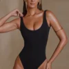 Czarny body Reese z okrągłym dekoltem Czarny body Reese z okrągłym dekoltem