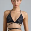 Czarny stanik bikini Liberty z ozdobnymi krzyżującymi się ramiączkami Czarny stanik bikini Liberty z ozdobnymi krzyżującymi się ramiączkami