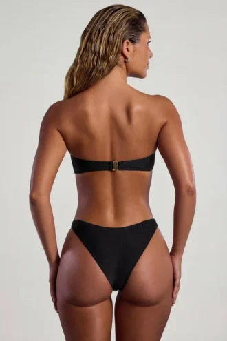 Czarny top bikini bandeau Praslin z koralikami Czarny top bikini bandeau Praslin z koralikami