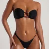 Czarny top bikini bandeau Praslin z koralikami Czarny top bikini bandeau Praslin z koralikami