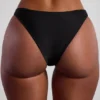 Czarny top bikini bandeau Praslin z koralikami Czarny top bikini bandeau Praslin z koralikami