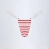 Doły od bikini Kauai Ruched Cheeky w kolorze wiśniowej czerwieni Doły od bikini Kauai Ruched Cheeky w kolorze wiśniowej czerwieni