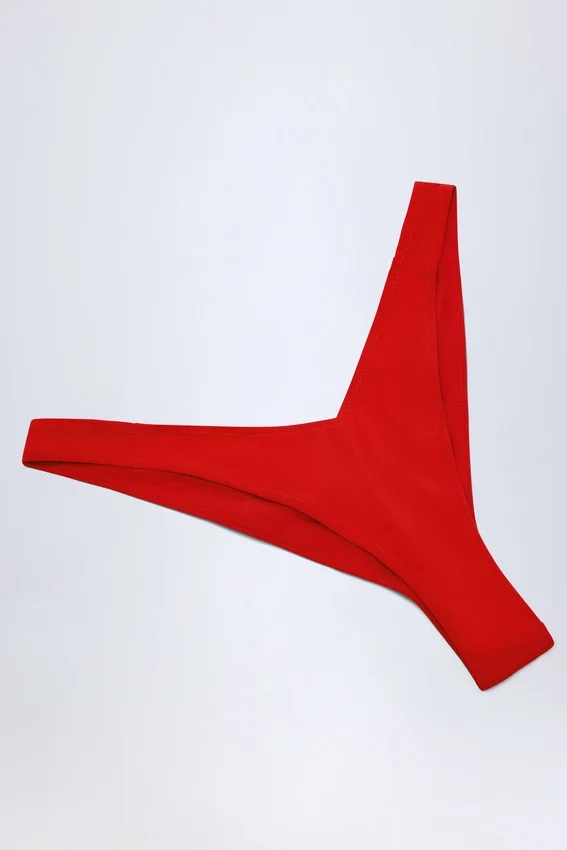 Doły od bikini Pacifico Ruched Cheeky w kolorze ognistej czerwieni Doły od bikini Pacifico Ruched Cheeky w kolorze ognistej czerwieni