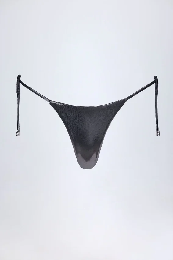 Doły od bikini typu stringi Tierra w kolorze srebrnym chrom Doły od bikini typu stringi Tierra w kolorze srebrnym chrom