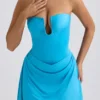 Efia – obcisła sukienka Mini z drapowanego dżerseju w kształcie litery A w kolorze aqua blue Efia – obcisła sukienka Mini z drapowanego dżerseju w kształcie litery A w kolorze aqua blue