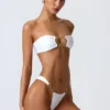 Fioletowe doły od bikini z szerokimi ramiączkami i zdobieniami Sunray Fioletowe doły od bikini z szerokimi ramiączkami i zdobieniami Sunray