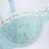 Górka bikini Ravello z fiszbinami i haftem angielskim w kolorze pudrowego błękitu Górka bikini Ravello z fiszbinami i haftem angielskim w kolorze pudrowego błękitu