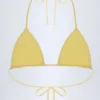 Górka bikini Recife z angielską koronką w kształcie trójkąta w kolorze cytrynowożółtym Górka bikini Recife z angielską koronką w kształcie trójkąta w kolorze cytrynowożółtym