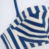 Góry od bikini Ascona z fiszbinami i wiązaniem na szyi w paski w kolorze granatowym Góry od bikini Ascona z fiszbinami i wiązaniem na szyi w paski w kolorze granatowym