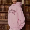 Hoodie oversize z haftem w kolorze pudrowego różu Hoodie oversize z haftem w kolorze pudrowego różu