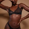 Intimates Soft Mesh Jednowarstwowy biustonosz z fiszbinami w kolorze czarnym Intimates Soft Mesh Jednowarstwowy biustonosz z fiszbinami w kolorze czarnym