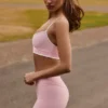 Kontrastowe mini szorty Soft Active z zakładką w kolorze pudrowego różu Kontrastowe mini szorty Soft Active z zakładką w kolorze pudrowego różu